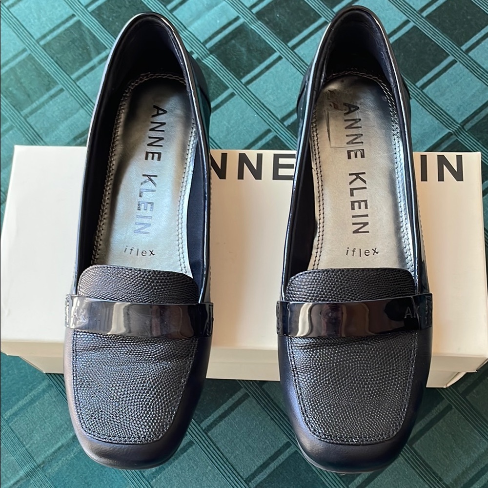 Anne Klein iflex loafers